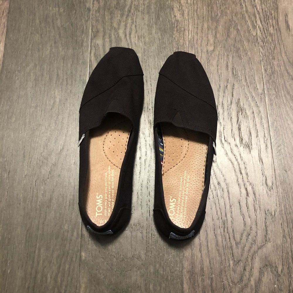 Black Toms